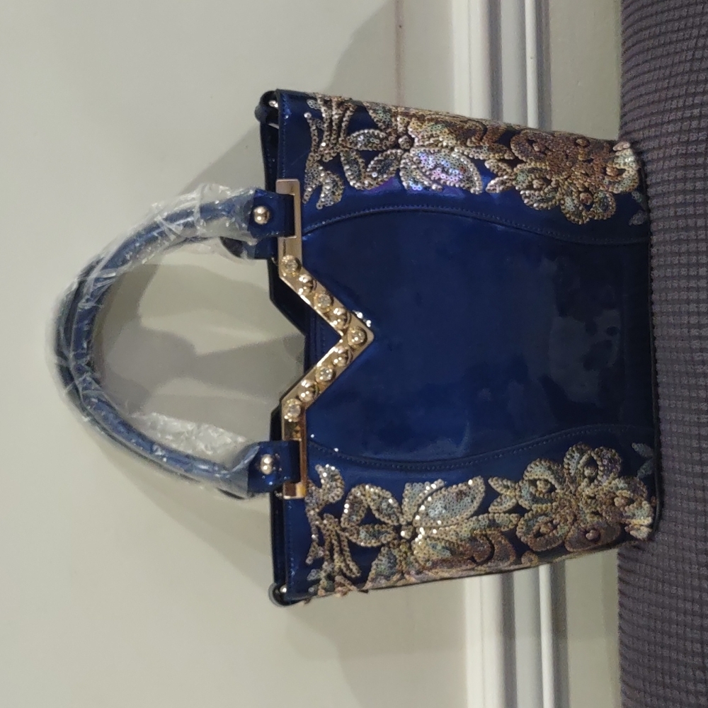 Navy blue hobo bag. NWT